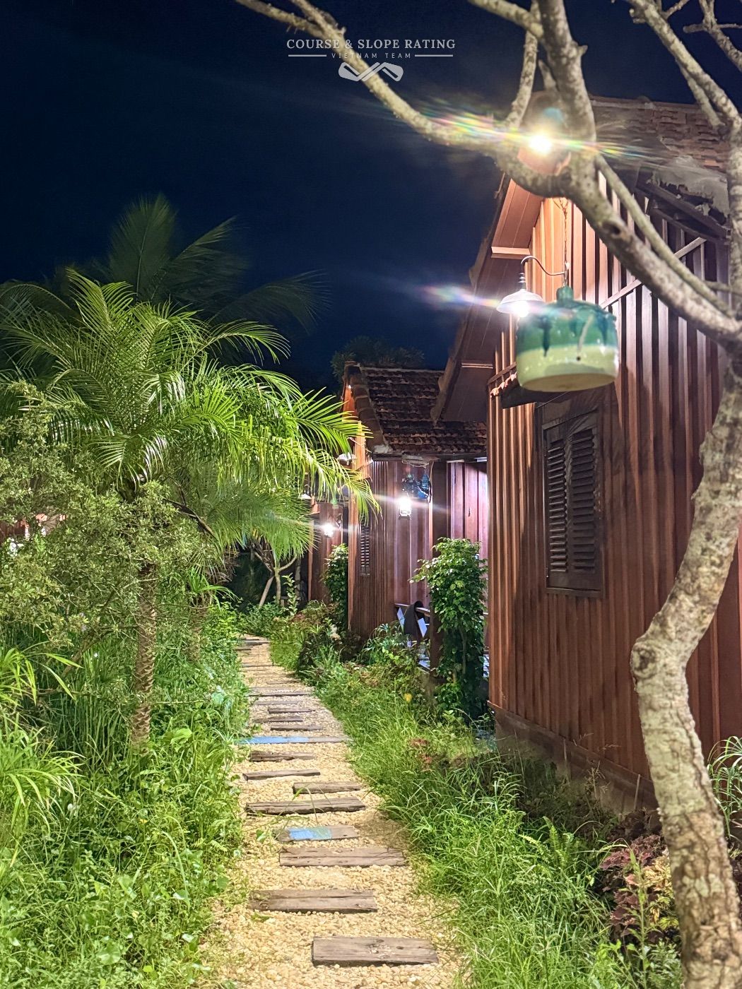 Tía Tô Glamping  · Bên trong