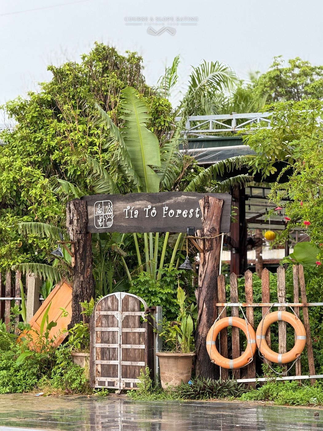 Tía Tô Glamping  · Mặt tiền