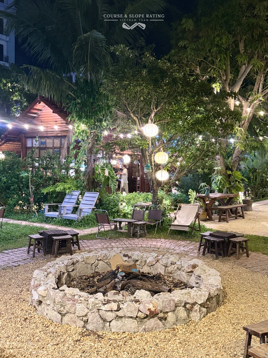 Tía Tô Glamping  · Bên trong